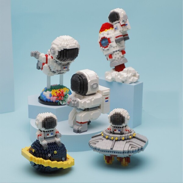 Balody 18359-18363 Series Spaceman