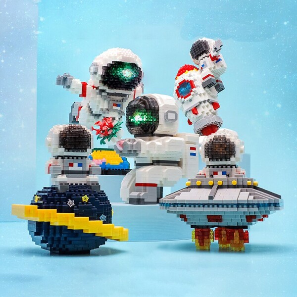 Balody 18359-18363 Series Spaceman