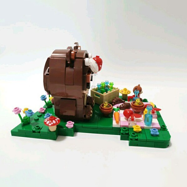 LOZ 1665 Bear Picnic