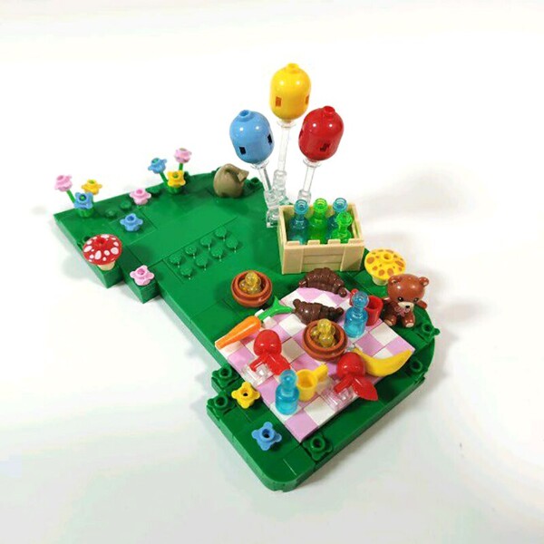 LOZ 1665 Bear Picnic