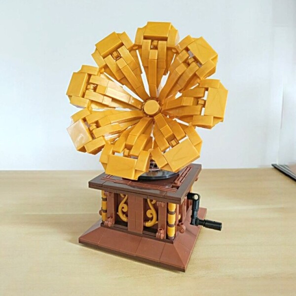 ZHEGAO 00937 Vintage Hand-Operated Gramophone