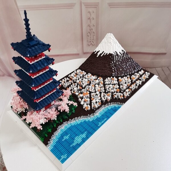 ZRK 7829 Chureito Pagoda
