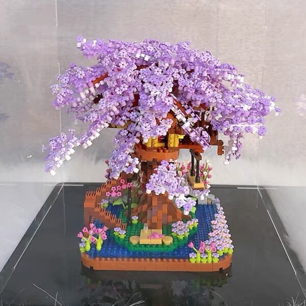 ZRK 7855 Purple Sakura Tree House