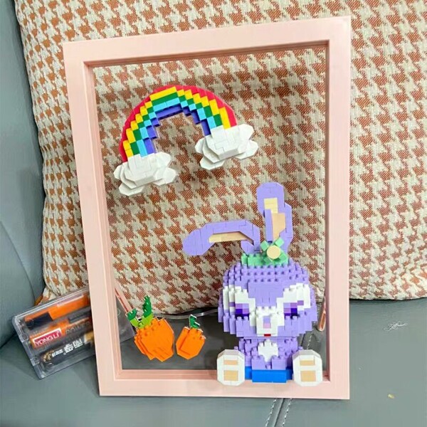 Boyu 7152C Rabbit Carrot Rainbow Animal Frame LED Light Model