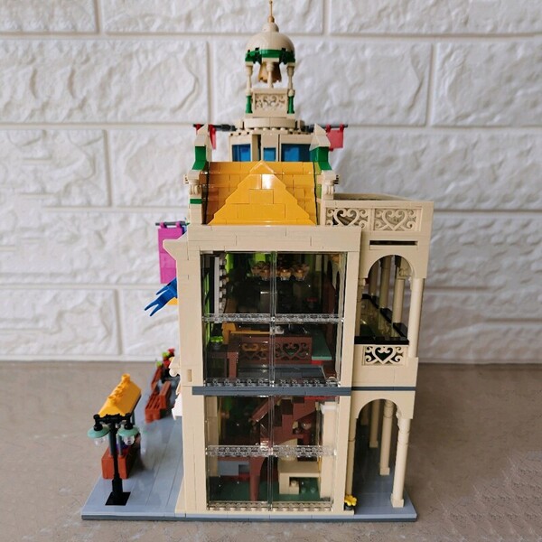 LOZ 1039 Architecture Peace Hotel Food Restaurant Bell Tower