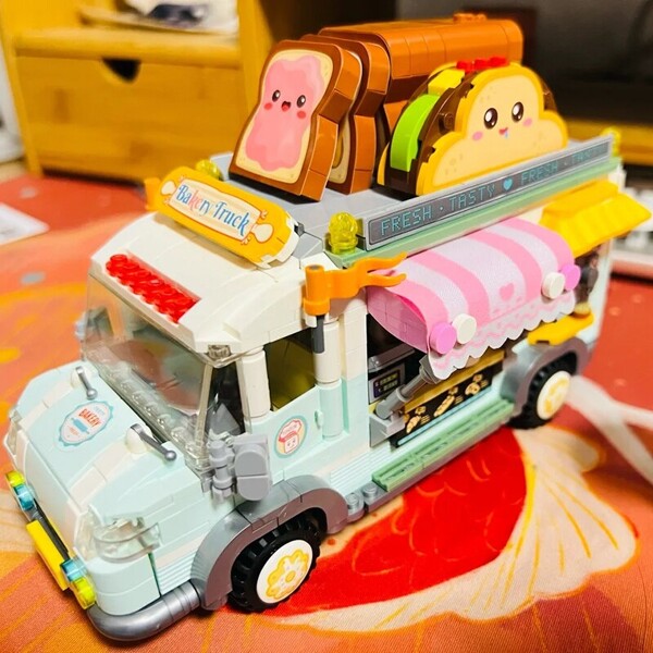 LOZ 1127 Vehicle World Bread Car Bakery Food Truck Donuts Cake Shop Picnic