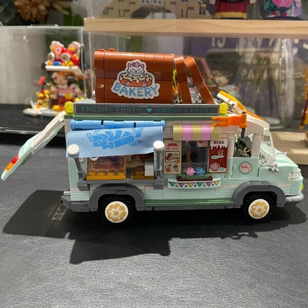 LOZ 1127 Vehicle World Bread Car Bakery Food Truck Donuts Cake Shop Picnic