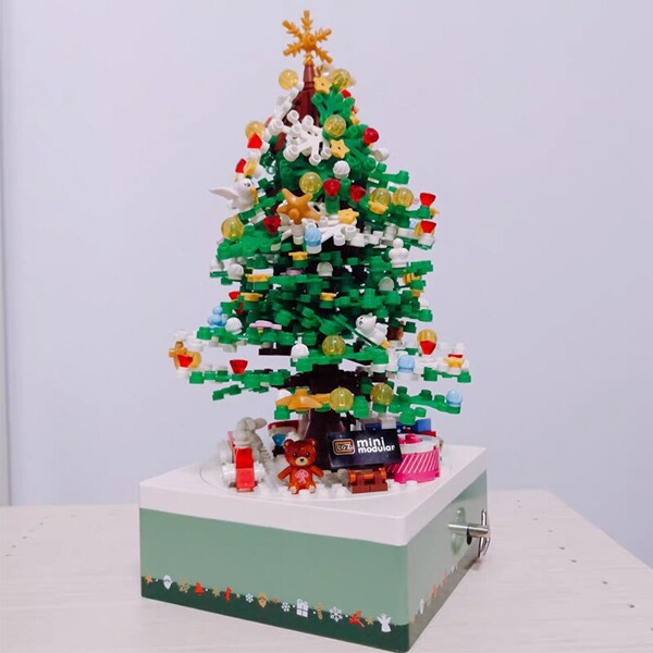 LOZ 1237 Merry Christmas Tree Santa Claus Snowman Star Apple Music Box
