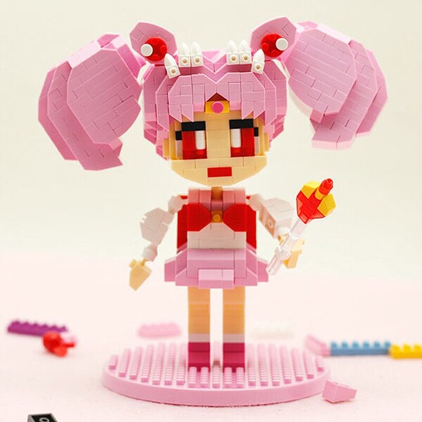 LOZ 9211 Anime Sailor Moon Tsukino Usagi Chibiusa Soldier Doll Model