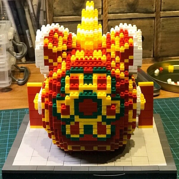 Balody 16157 Spring Festival Lion Dance Head Statue