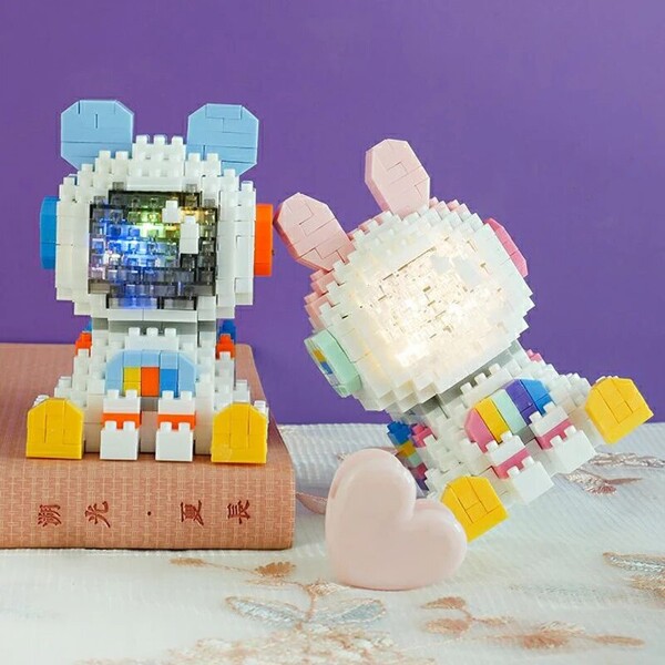 HC 6010-6011 Rabbit Bear Astronaut LED Light