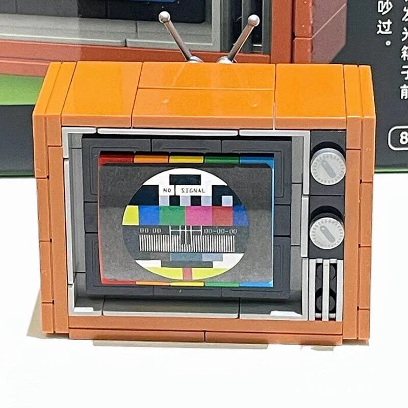 JAKI 8210 Retro Antique Color Television Antenna TV Set