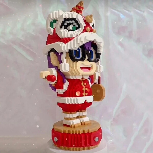 LP 200604 Anime Dr.Slump Spring Festival Arale Lion Dance Hat Doll