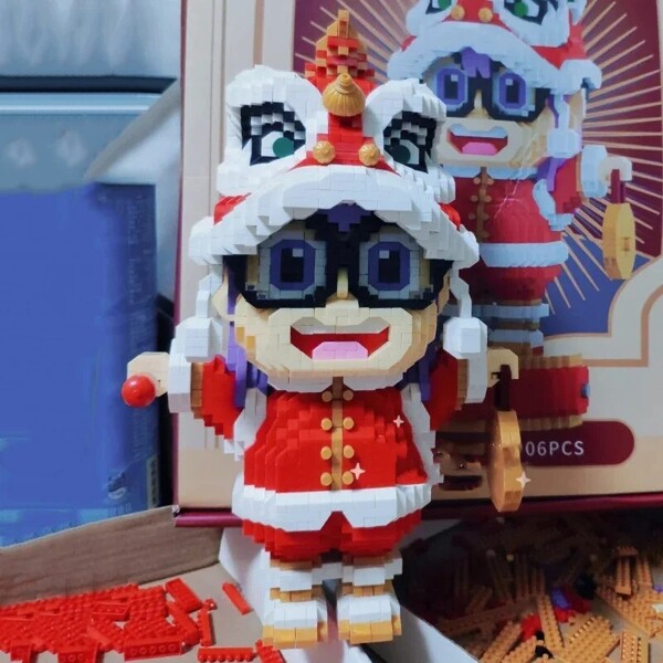 LP 200604 Anime Dr.Slump Spring Festival Arale Lion Dance Hat Doll