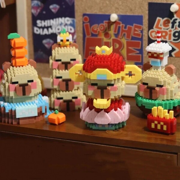 PN 6069 Capybara Drink Bath God Of Wealth Bird Pyramid Pet Doll