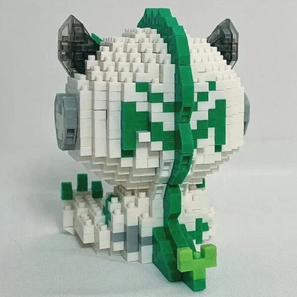 PN M10 Astronaut Dragon Monster Heart Spaceman