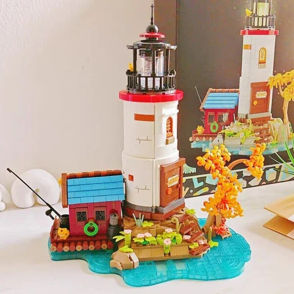WLCX 6014 Coast Wharf Lighthouse Tower Cabin House Tree LED Light