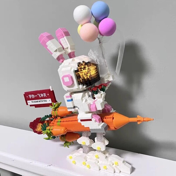 YP 6921 Space Rabbit Astronaut Carrot Rocket Balloon Flag