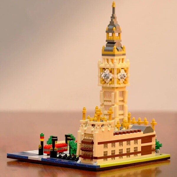 YZ 058 Elizabeth Clock Tower Big Ben Westminster Palace Bus