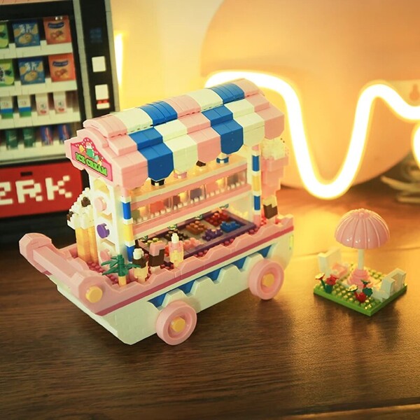 ZRK 7817 Ice Cream Truck Car Vehicle
