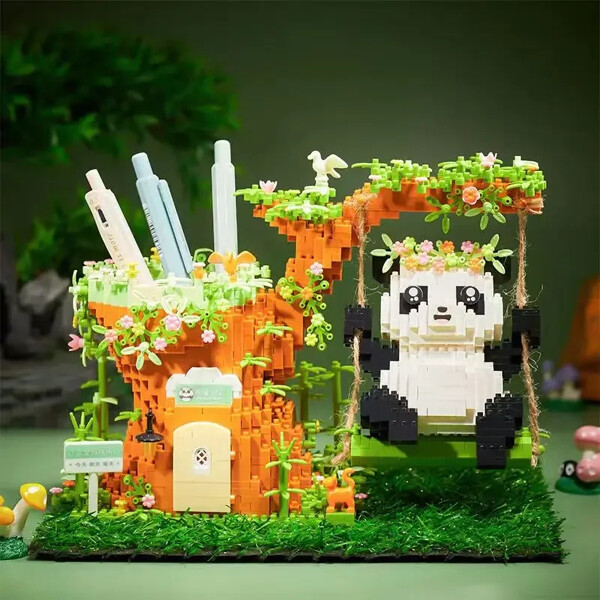 Panda Swing Pen Holder Decoration