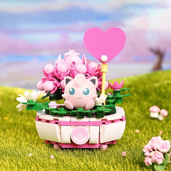 Keeppley K20217-K20221 Pokemon Pikachu Charmander Squirtle Decoration Plant Potted Flower