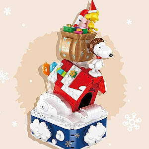 CACO S010 Movies and Games Snoopy Gingerbread House