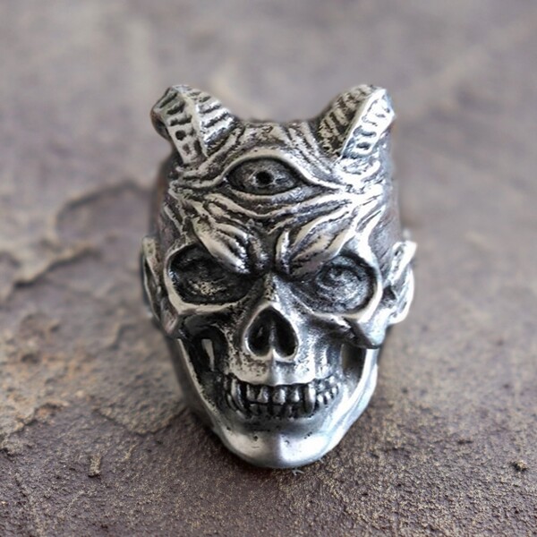 Eyhimd Plague Devil Skull Rings Mens Three Eyed Demon Stainless Steel Ring Punk Rock Biker Jewelry - Skull Outfit